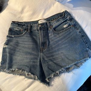 Abercrombie Mid Rise Boyfriend Shorts Curve Love